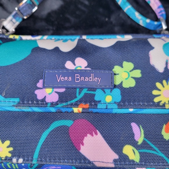 Vera Bradley Blue Floral Small Cross-Body Wallet 3 Compartments - Picture 3 of 9